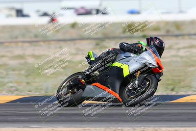 media/Apr-13-2024-SoCal Trackdays (Sat) [[f1617382bd]]/3-Turn 4 (1010am)/